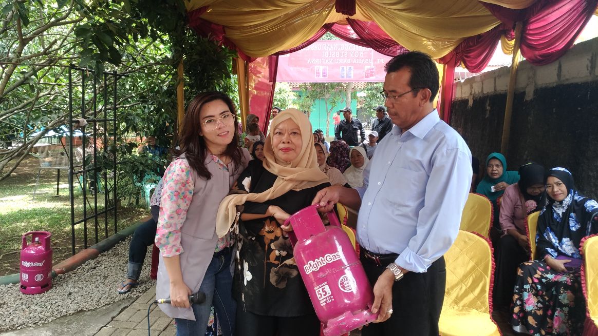 Pt.Usaha Baru Nafirna #lpgtepatsasaran #sosialisasipenggunaanLpgyangaman
<a href="/pertamina/">PERTAMINA</a> <a href="/wirepramarta/">wira pramarta 🔴🕛🔴🕛</a>