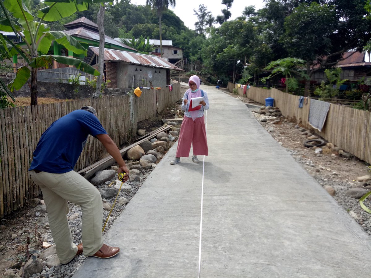 Sakinah_PDTI's tweet photo. Dengan adanya Dana Desa masyarakat di pedesaan dapat menikmati infrastruktur yang layak sehingga dapat menyokong perekonomian rakyat di pedesaan. 
#ManfaatDanaDesa 
#TPPISulsel 
#PIDSulsel 
#TPPIKabKepSelayar 

@jokowi 
@EkoSandjojo 
@anwsanusi 
@taufikmadjid71 
@fachrilabalado https://t.co/w4L70j2SSP