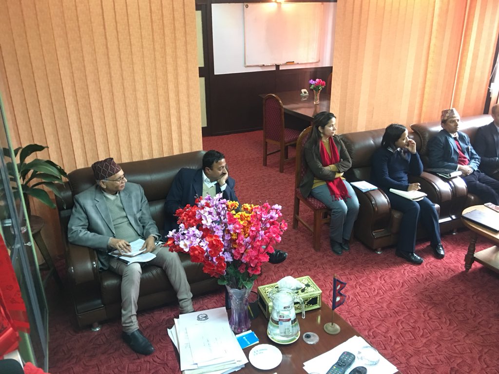 sushilbaral's tweet photo. Post JAR reflection meeting of JAR task team - strengthening healh sector response to emerging issues in federal context #JAR2018 @NHSSP @HERDIntl #MoH #SWAp #Nepal https://t.co/weJP6bQoVm