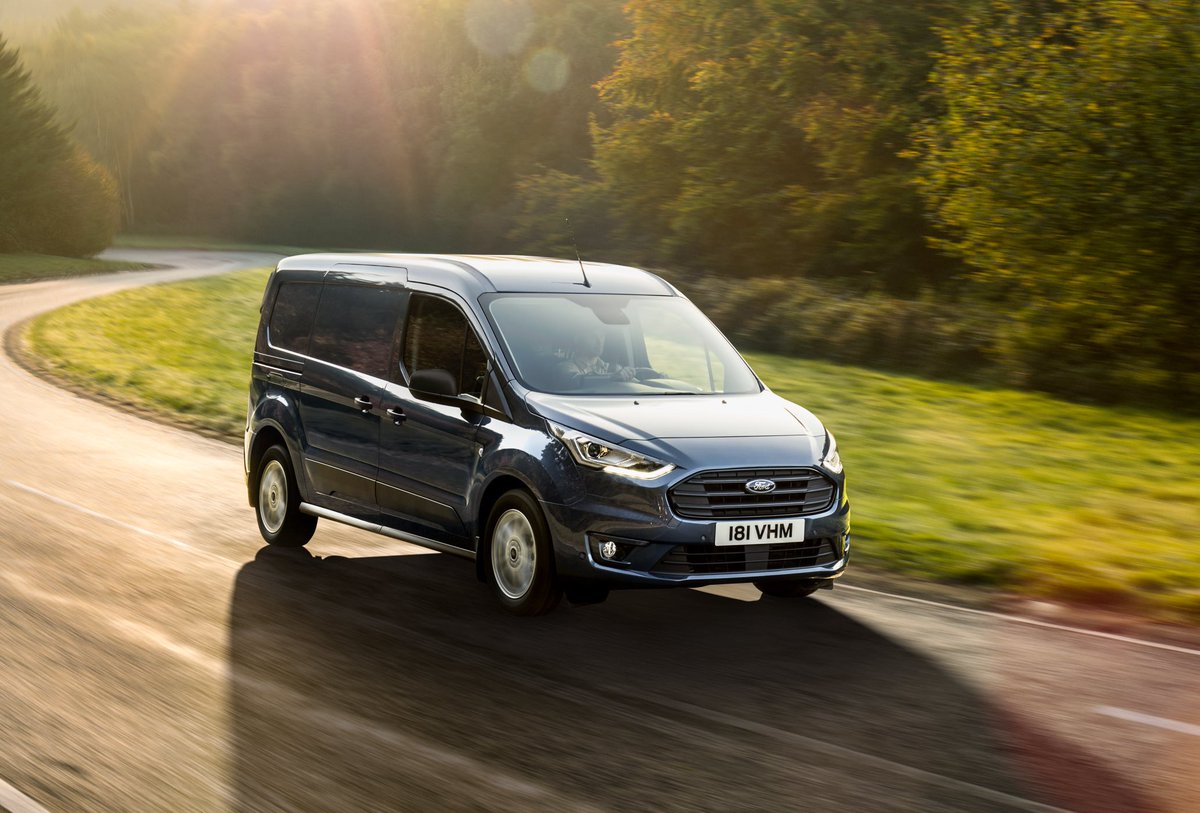 fordpagina's tweet photo. Ford onthult de vernieuwde Transit Connect en Transit Courier bestelauto’s https://t.co/2QxhRttaS0 https://t.co/pMTNgMKhTH