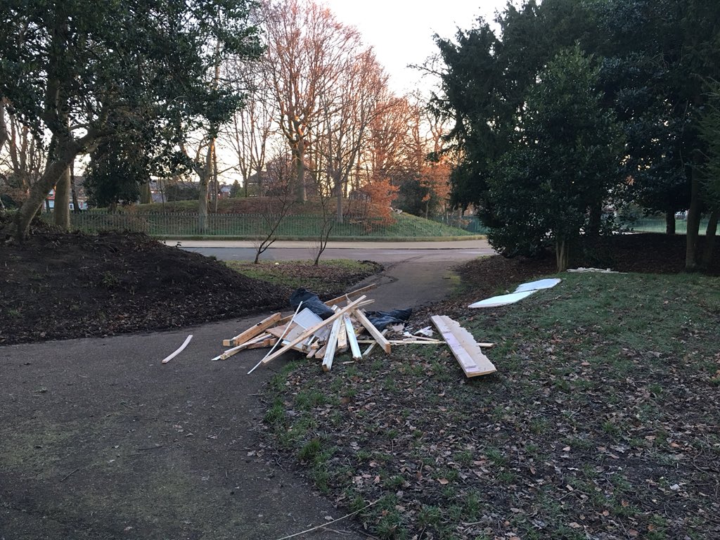 BirkenheadPark1's tweet photo. Just to let the kind person who dropped this off @BirkenheadPark1 know...We are looking through our CCTV footage - Just so that we can thank you PROPERLY 🙂Cheers 👍 https://t.co/pMn77KhsXO