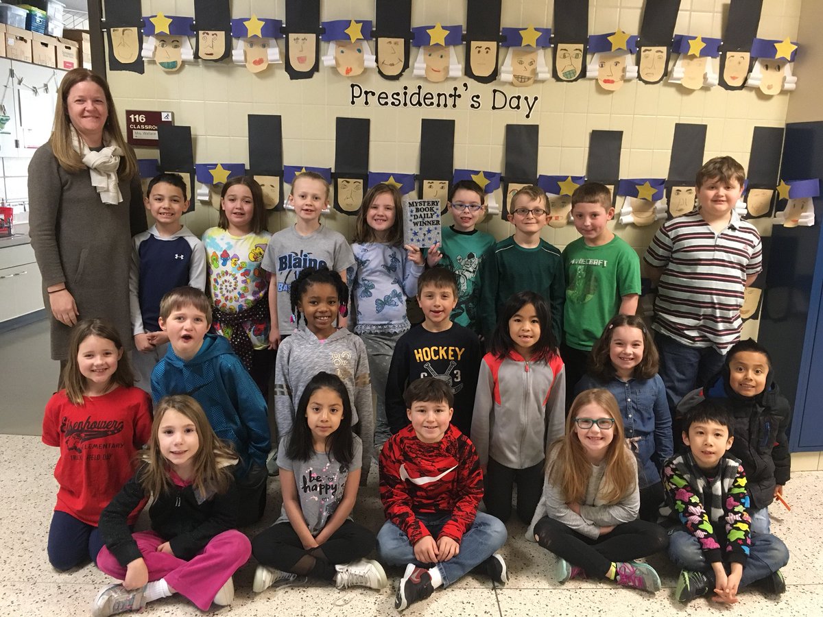 MrsWallace116's tweet photo. Mystery Book Winners-2W #AHSchools #WeareEisenhower https://t.co/lcO6uDgMNL