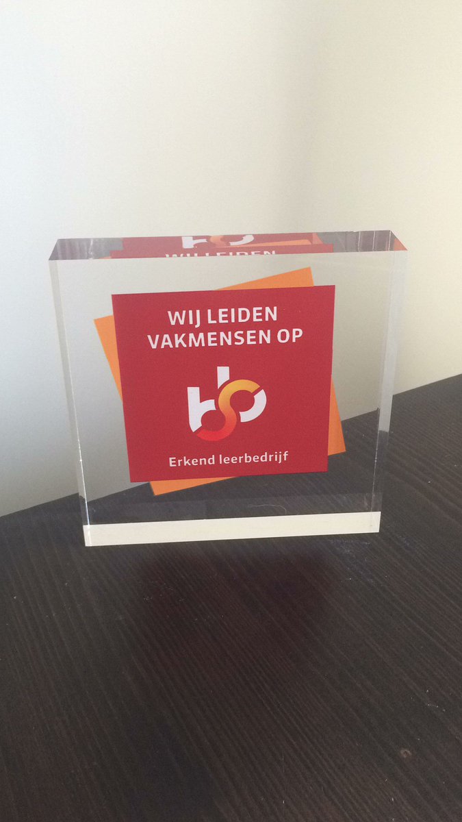 hofschilder's tweet photo. #erkendleerbedrijf vanaf vandaag is #Könings #schilderwerken een erkend leerbedrijf #schilder https://t.co/89ECgR2bBw