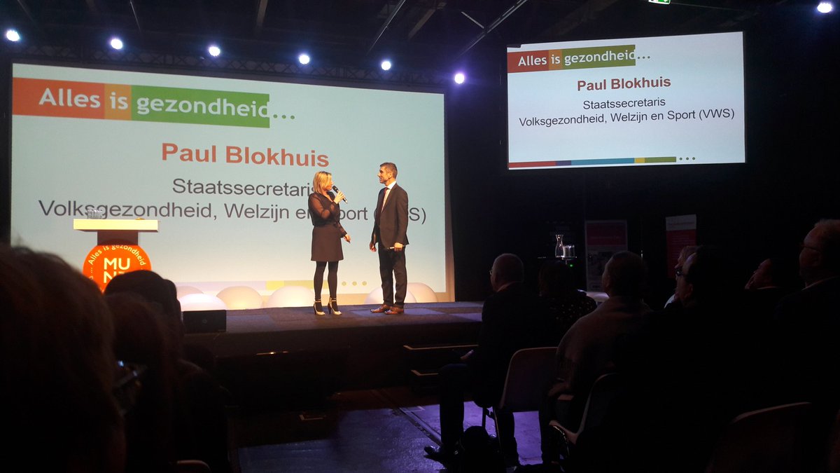 jacquelinekro's tweet image. &apos;Voor u staan de restanten van de #moodrun in Beesd met bijna-doodervaring na de zware obstakels&apos;, zegt staatssecretaris @PaulBlokhuis bij #aig2018