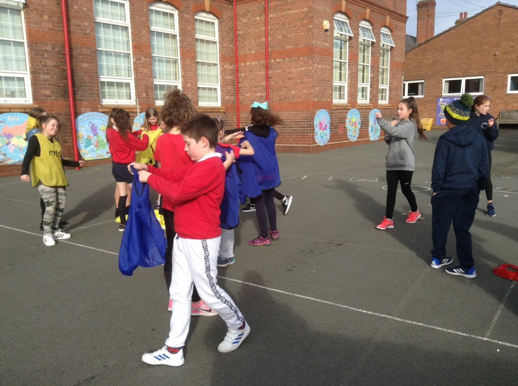 CherryGrovePE's tweet photo. Millie, Emily and Eliana #takeover PE.@CherryGrovePS https://t.co/8SKlUEMYGU