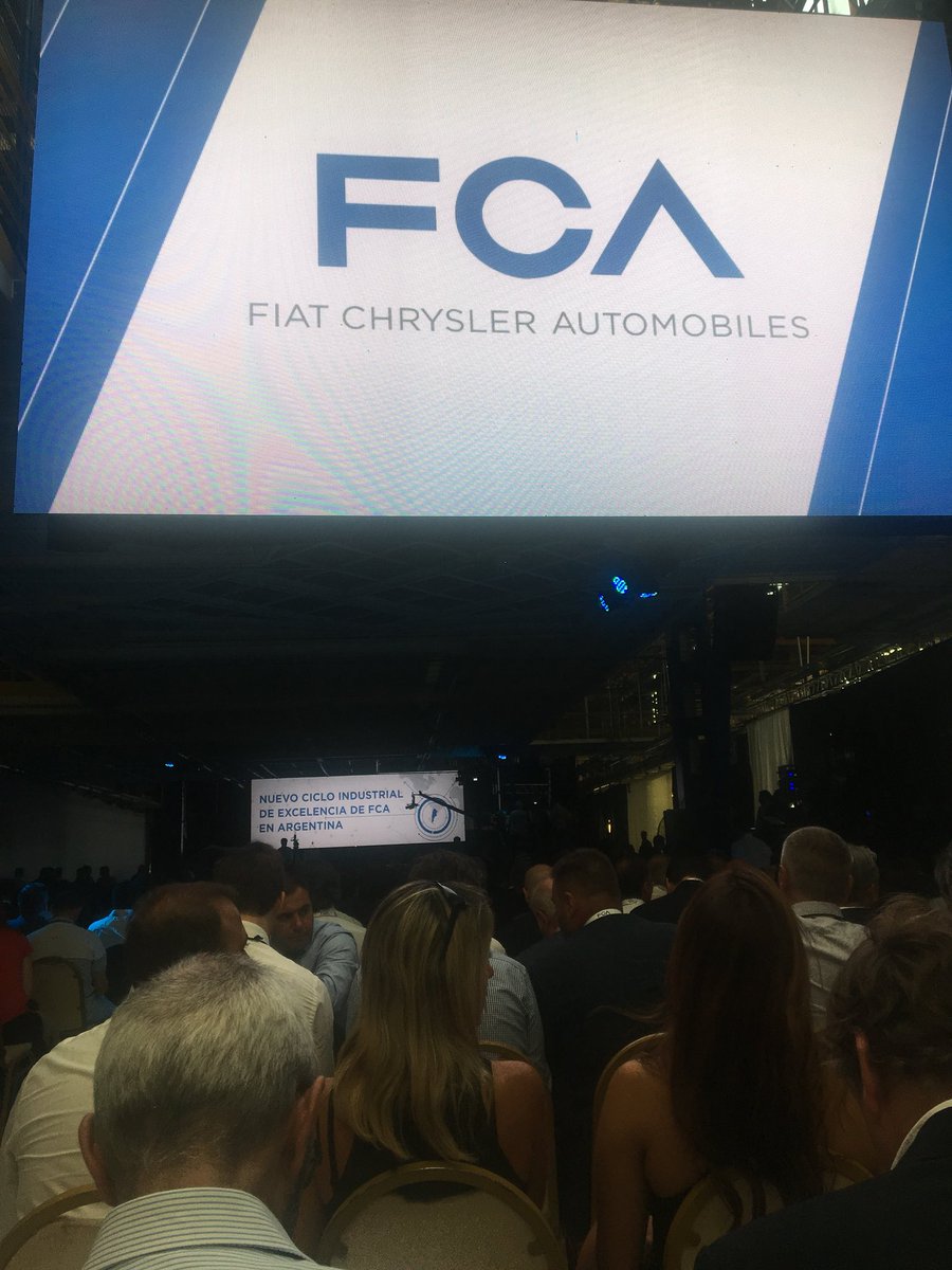 StopandGoTV's tweet photo. Estamos en Córdoba, en la planta de FCA para el lanzamiento del @FiatAutoArg #Cronos 😁 https://t.co/OlpjKWXAb3