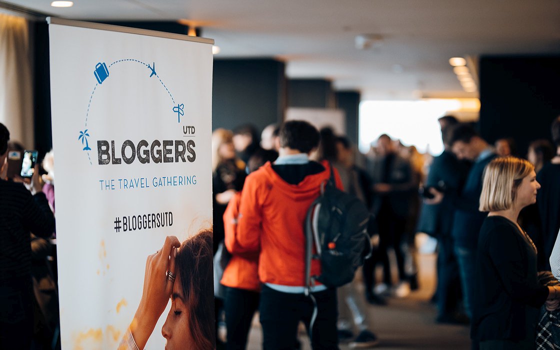 Merk ‘Nederland’ onder de aandacht bij Vlaamse Social Media - Afgelopen weekend was <a href="/RijkeEsth/">Esther Rijke</a> <a href="/NBTC/">NBTC Nederlands Bureau voor Toerisme & Congressen</a> aanwezig bij #BLOGGERSUTD in Brussel om #Nederland te pitchen. Lees hier hoe dit verlopen is bit.ly/2FSGQpc #HollandCity #spreiding