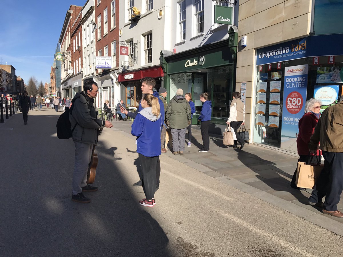 George20897's tweet photo. Great to see our 3rd years #CSPempowers the local worcester community #WORCPHYSIO #NHSPHYSIO @thecspstudents @cat_pope_CSP @gds115gds https://t.co/Hh2cysEX0f