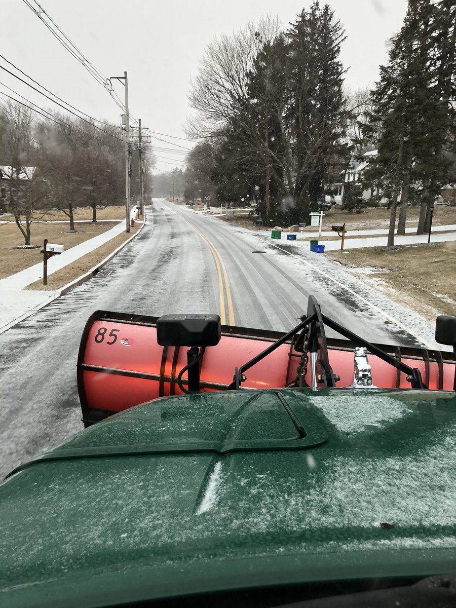 RamapoHighway's tweet image. We are out treating the roads ❄️
