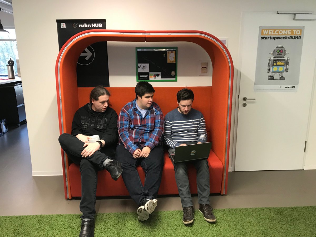 limbiqs's tweet photo. Building the infrastructure of our new product is hard work that only our rockstar developers can do. #infrastructure #softwaredevelopment #Programming https://t.co/bgODq8LwJj