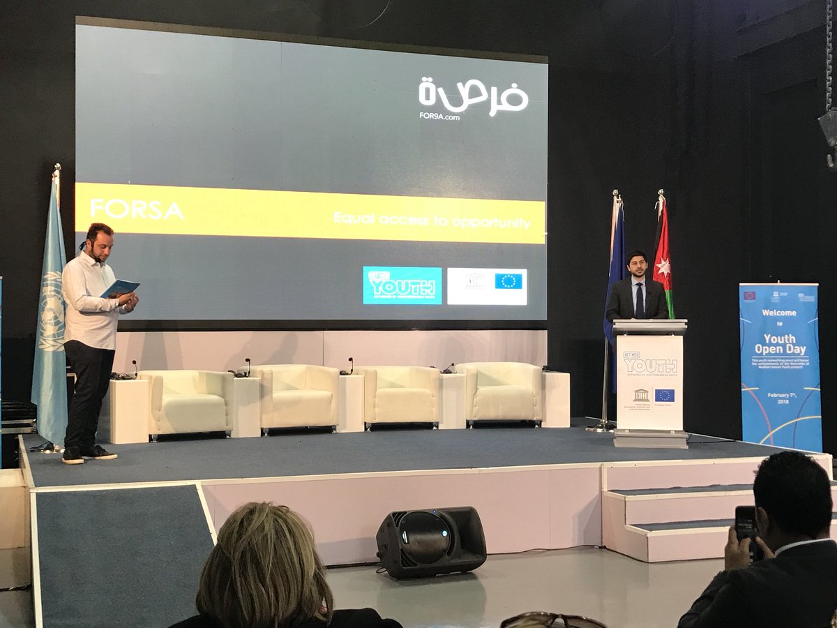 PBYRC's tweet photo. تحدث الدكتور سامي الحوراني، مؤسس موقع فرصة.كوم، وقادة الغد، عن الامل و عن موقع فرصة والخدمات والفرص الي بقدمها للشباب،
#NetMedYouth #JOHUD #PBYRC #SGDs #SGDJordan #جهد #For9a https://t.co/kYjCq73hgh
