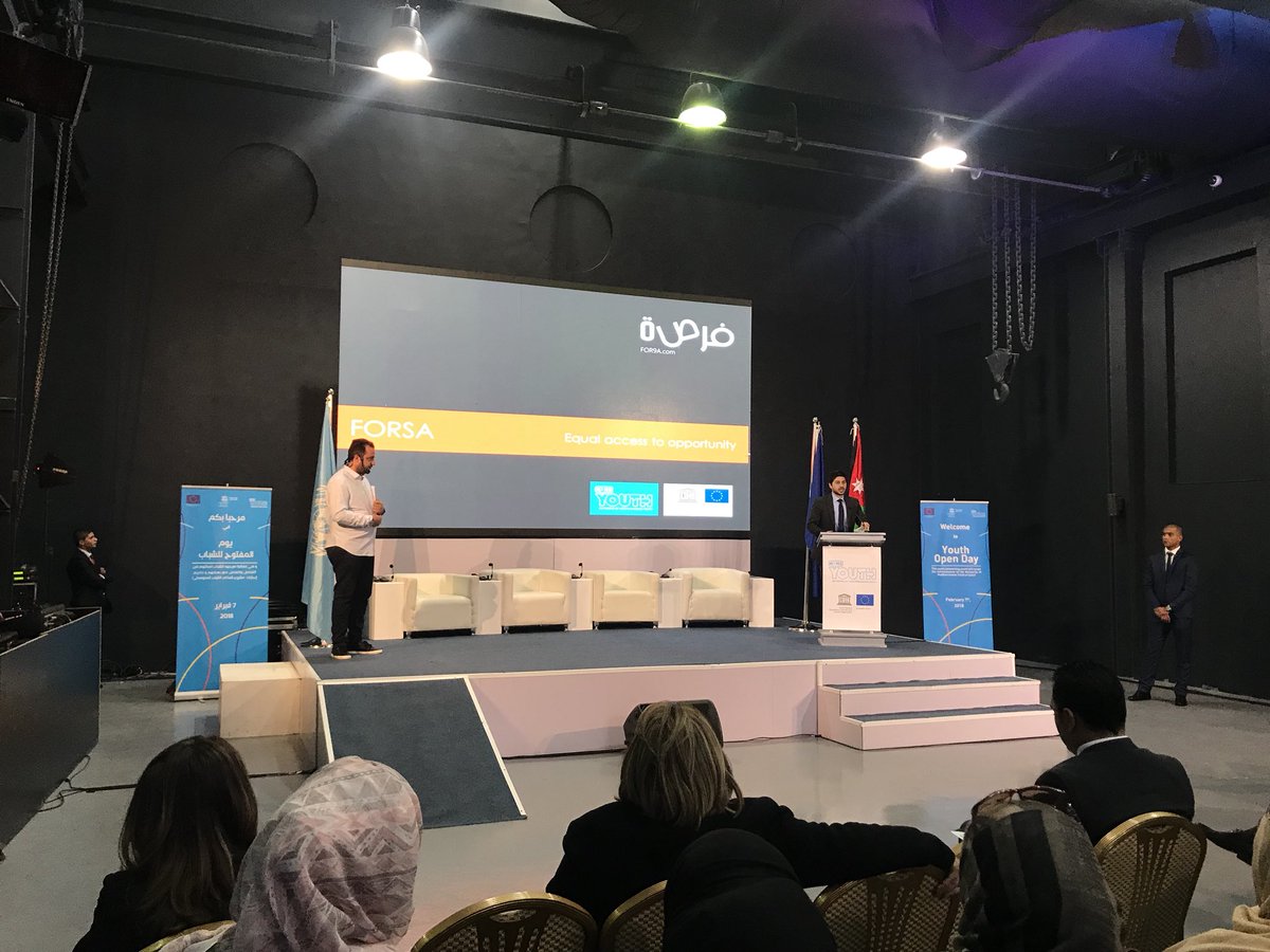 PBYRC's tweet photo. تحدث الدكتور سامي الحوراني، مؤسس موقع فرصة.كوم، وقادة الغد، عن الامل و عن موقع فرصة والخدمات والفرص الي بقدمها للشباب،
#NetMedYouth #JOHUD #PBYRC #SGDs #SGDJordan #جهد #For9a https://t.co/kYjCq73hgh