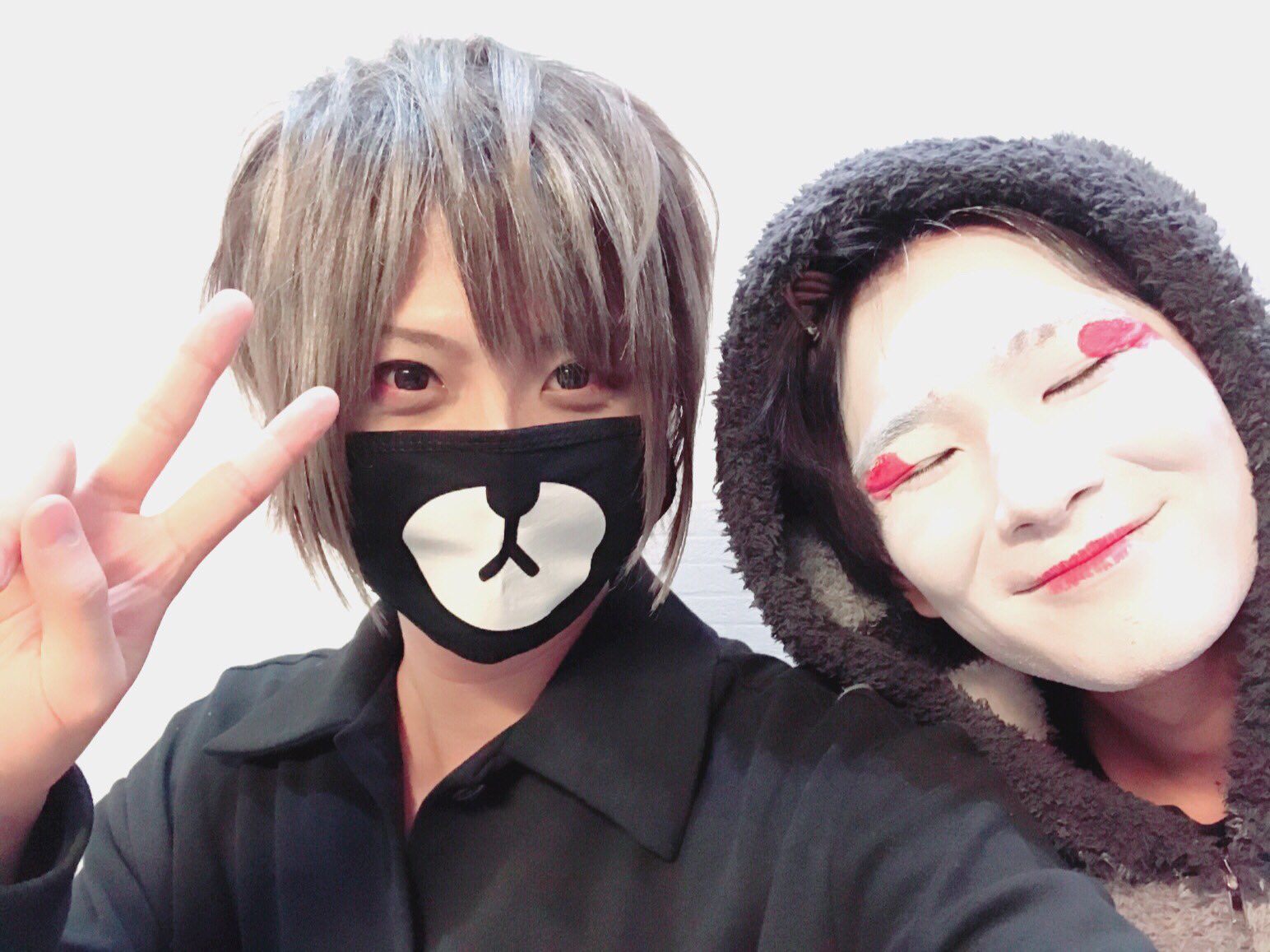 まふまふ＠10/16新アルバム『神楽色アーティファクト』 on Twitter &quot;マホトくんの家に遊びにきたら、ラジオで会ったときとなんか