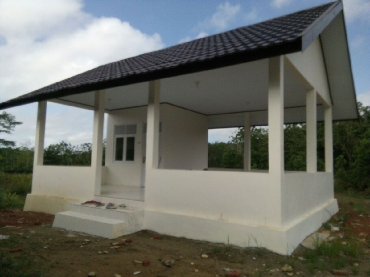 Pembuatan Gedung Posyandu Desa
#ManfaatDanaDesa
#TPPIKalsel 
<a href="/jokowi/">Joko Widodo</a> 
<a href="/EkoSandjojo/">Eko P. Sandjojo</a> 
<a href="/anwsanusi/">Anwar Sanusi</a> 
@fachrilabalado