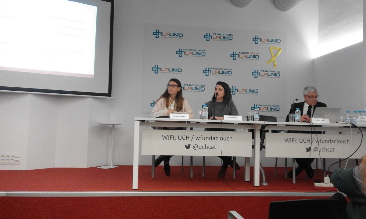 uchcat's tweet photo. El Progr. d'estimulació cognitiva amb software en discapacitats intel.lectuals greus de la #Fundaciovallparadis, a @uchcat #BenchInnovacio https://t.co/pakXFyuNUE