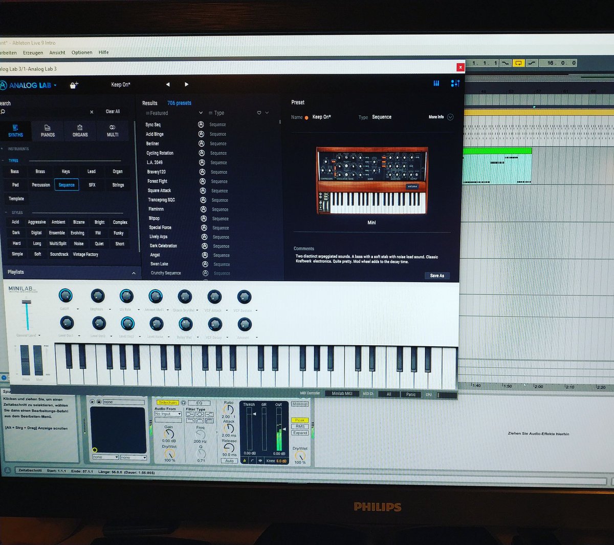 BeekSascha's tweet photo. Perfect Match🎵
#Ableton10 #arturia #minilabmk2 #music #Producers #housemusic https://t.co/rK4LM1Zhyr
