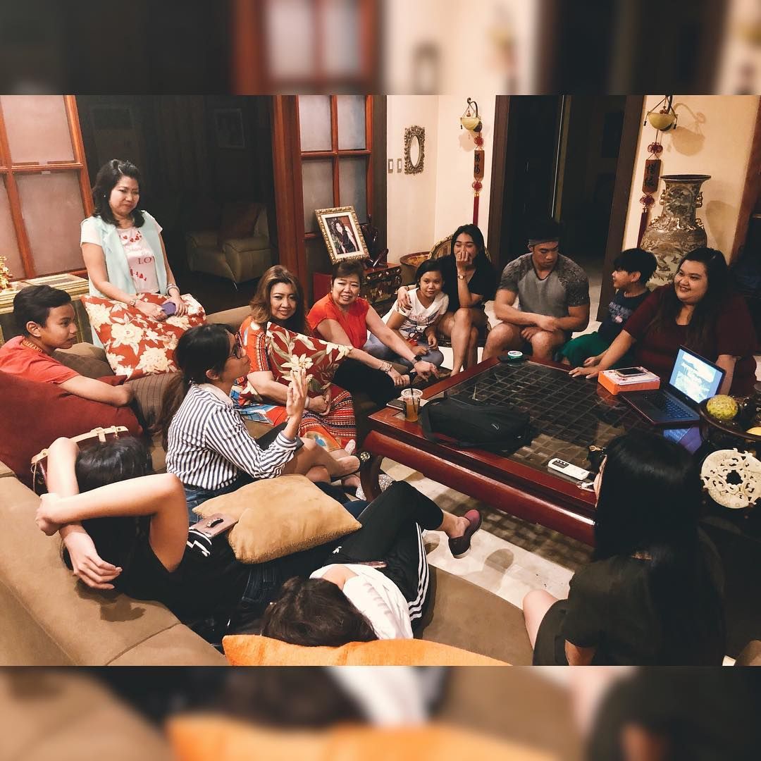 cogmarriottmnl's tweet photo. Our Tuesday #LIFECrew is going to the next phase. Developing next-in-line leaders in our HOME!
#COGMarriottManila #SendLight2Cities #BornAgainManila #GOBeyond2018 https://t.co/nzyT4RU45O