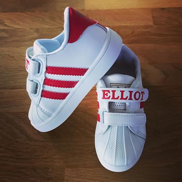 bibblezbibs's tweet photo. What do you guys think of these? 😍💖💙😍
#bibblezbrandrep #bibblezbrandrepsearch #bibblez #bibblezbibs #trainers #sneakers #personalise... https://t.co/ooRVCteG73