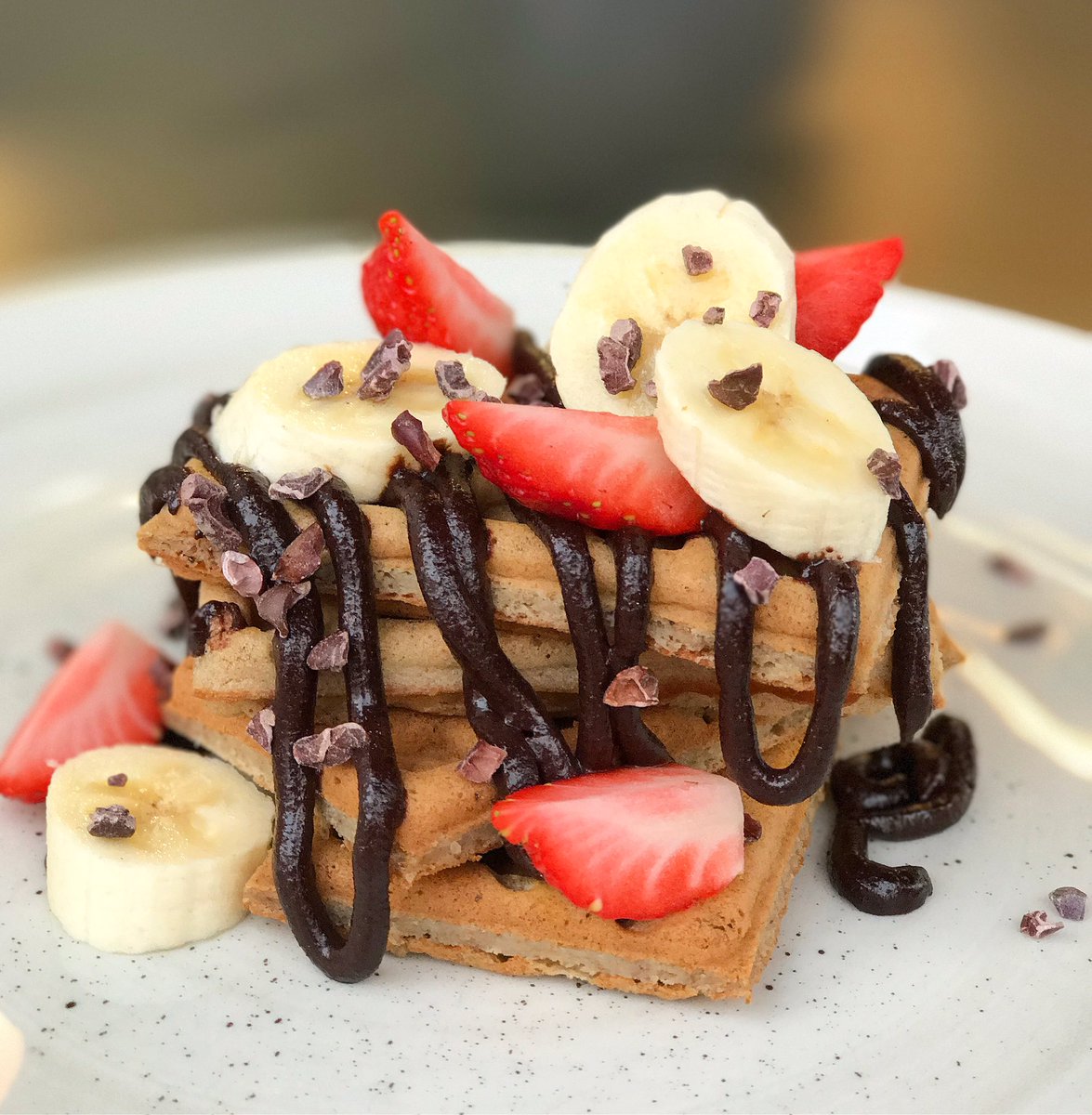 TheJuiceSmith's tweet photo. WAFFLES. RAW CACAO NUTTELA. BANANA. STRAWBERRIES. The best looking breakfast around π₯
#thejuicesmith #vegan #veganwaffles #waffles #wafflestack #proteinwaffles #glutenfree #chocolate https://t.co/HTvBo3tQc2