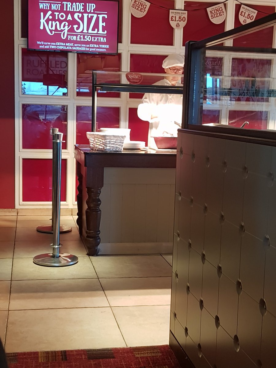 PapaBearCurtin's tweet photo. Not all Hero wear capes. @tobycarvery for breakfast 
#Bacon #Mansized https://t.co/gYQRgspOUo