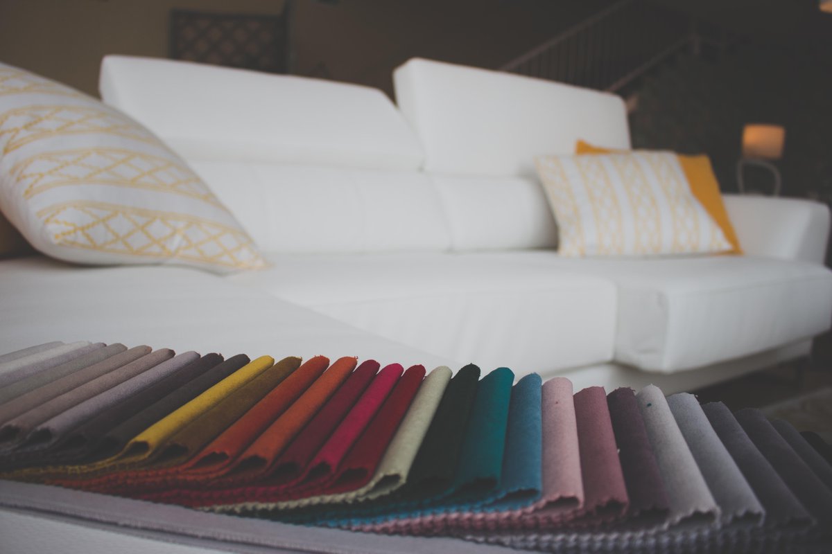 Mukalisofas's tweet image. La fabricación de nuestros #sofás con tejidos fáciles de limpiar y resistentes, unido a su calidad y confort hacen q cada #sofá #Mukali sea una pieza única. Quieres saber más? karannesofas.es/karanne-sofas-…
#SofásdeTela #SofásdePiel #SofáEasyClean #LimpiezaSofás #MukaliSofás