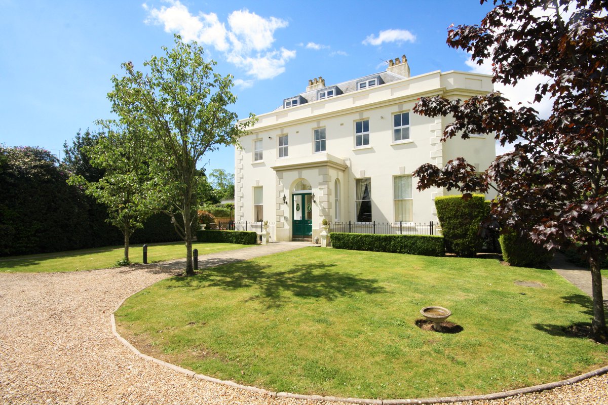 Denisons's tweet photo. This delightful building was the former home of Sir Edmund Lyons, 1st Baron Lyons of Christchurch, who rose to become Commander of the Black Sea Fleet at the time of the Crimean Campaign. We are pleased to be asked to market the penthouse apartment. https://t.co/7eyM37mmGU https://t.co/WsI6qcsQRQ