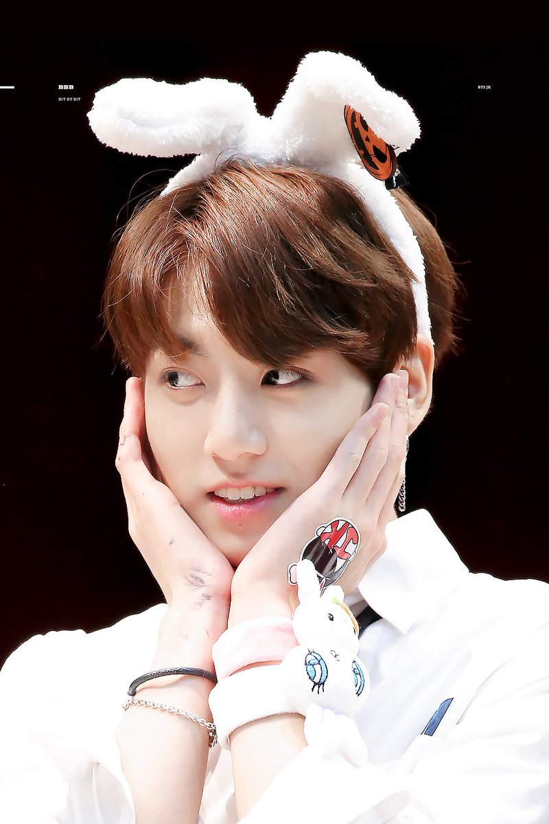 전정국BTS on Twitter "iHeartAwards BestBoyBand BTS