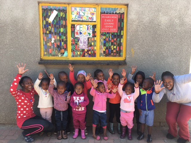 SmartStartSA's tweet photo. To reach a million children by 2025, we work with SmartStarters on the ground who ensure every child in their playgroup receives the stimulation they need to develop the essential skills to success in life. #EarlyLearning #SmartStartInLife https://t.co/019Vab8S9h