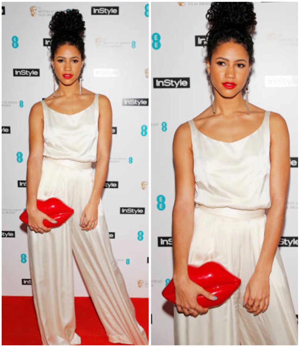 VickNHope's tweet photo. Thank you @BAFTA #EERisingStar #instylebafta โจ๐ https://t.co/QEgmCjKFUH
