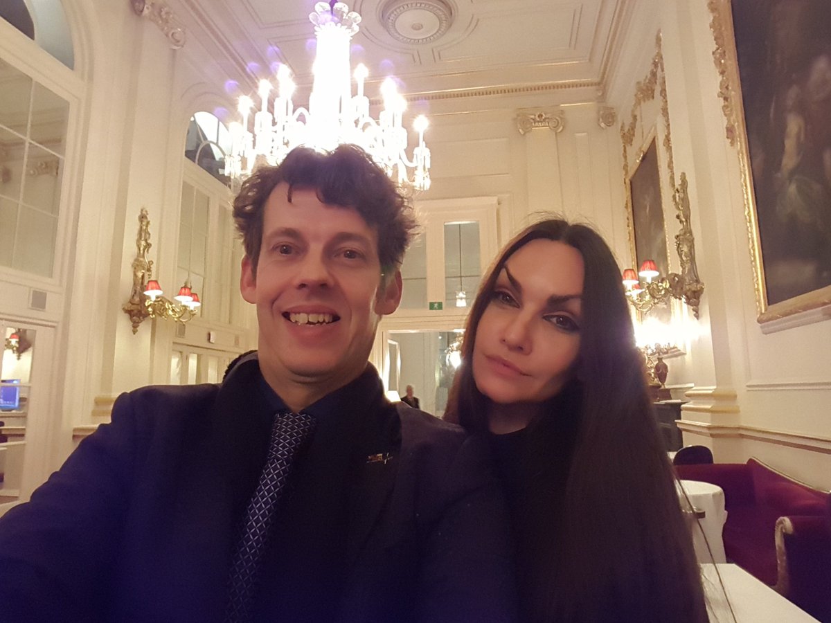 OperaBuddy's tweet image. Had the great pleasure of seeing the spectacular performance of "Salome" @RoyalOperaHouse 2 weeks ago with my #Operabuddy @LuHauckS and a big thanks to the staff at the RHO taking care of me following my embarrassing coughing fit.