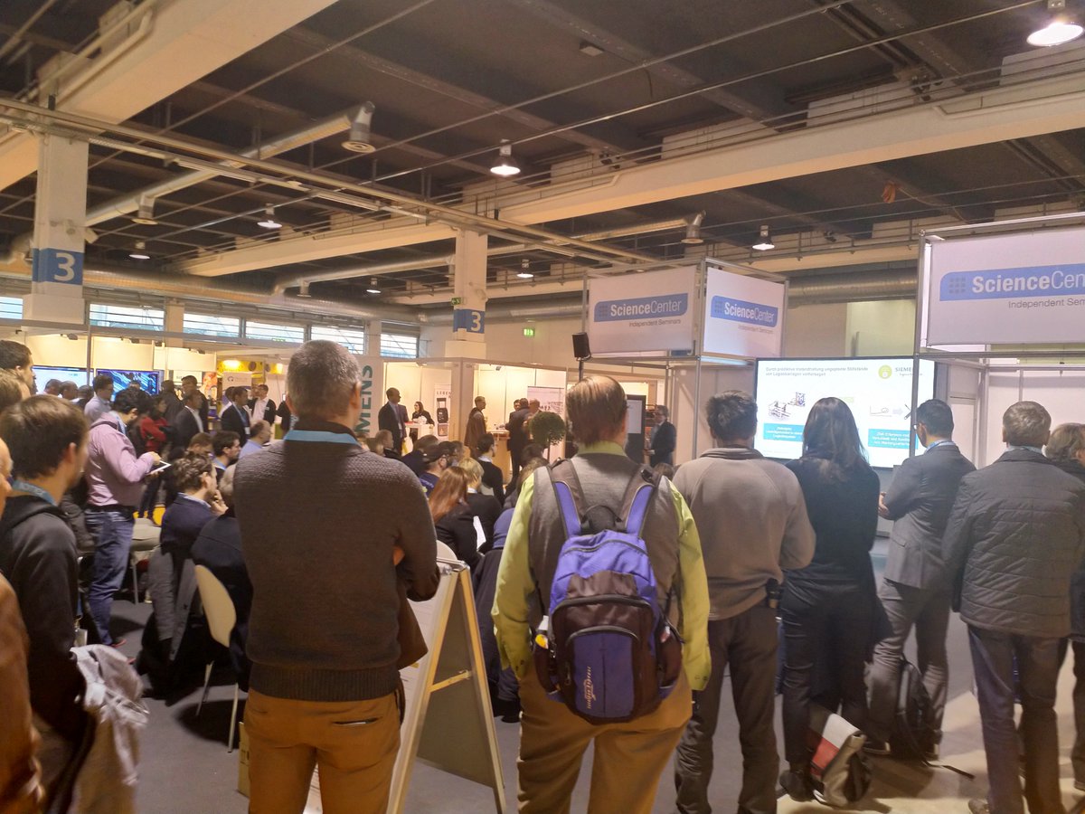 Ef_maintenance's tweet photo. @Siemens_Schweiz ruft - die Fachbesucherschaft hört zu. Spannendes Referat auf der #maintenanceCH zum Thema #MindSphere #instandhaltung #maintenance #digitalisierung #wissen #siemens https://t.co/YVAmoSc8eZ