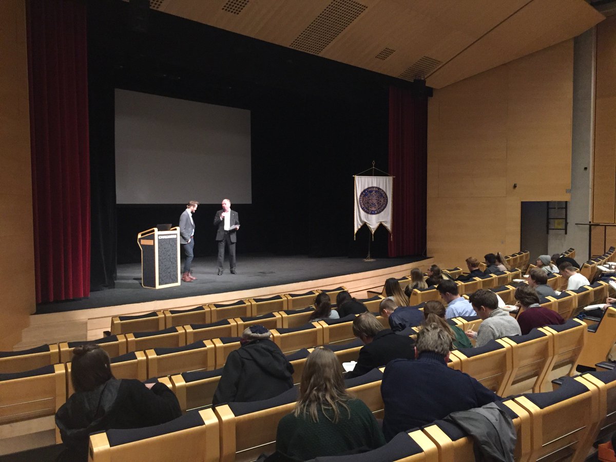 ChalmersAlumni's tweet photo. Vi inleder dag 2 av Charm med Nicholas Fernholm och en föreläsning från på temat Automatisering i framtiden 
#charm #avancez https://t.co/RelsBlolGx