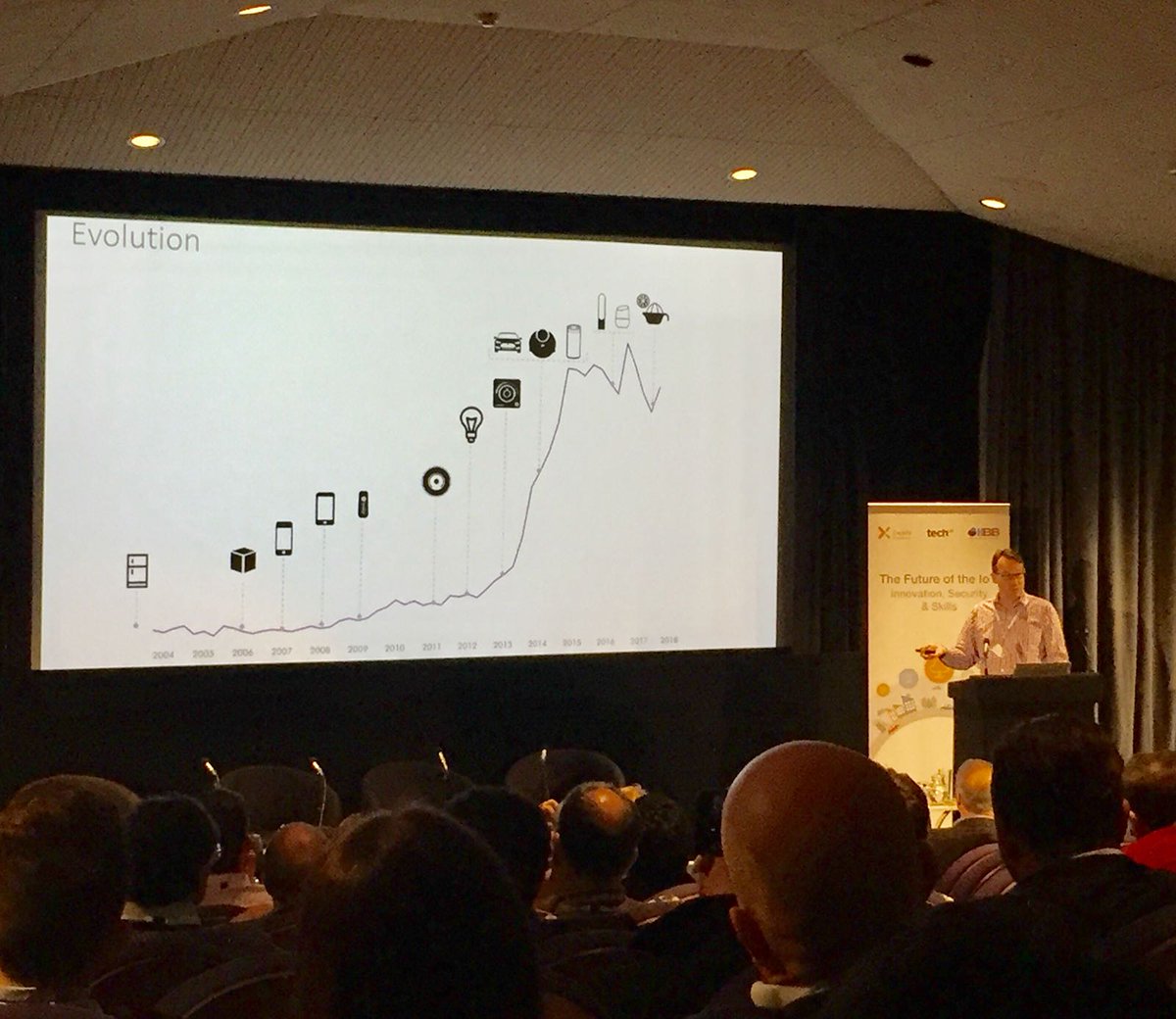 techUK's tweet image. @Dyson&apos;s Graham Smith gives a
walk through the evolution and anatomy of the IoT in the first deep dive session at #FutureIoT  #IoTBristol