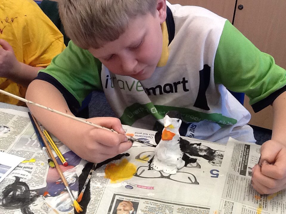 alimattwells's tweet photo. Year 5 Antartica geography topic, involved painting penguins @stbernies #topicteaching https://t.co/bT41ghlVEd