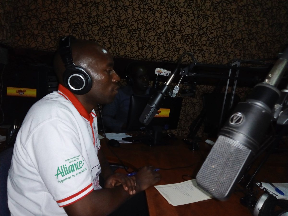 EdwardsMuhwezi's tweet photo. Radio Talk Show - discussing #HIV &amp; @Harm_Reduction. Harm Reduction values Life, Choice, Respect and Compassion over Judgment, Stigma, Discrimination and Punishment. https://t.co/hfEDVNB1Xi