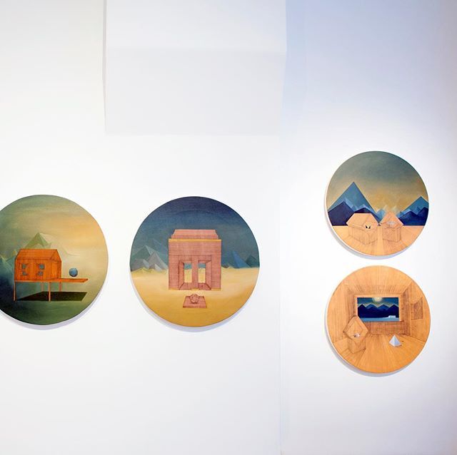 joannabryant's tweet photo. Nestling into the alchoves and architecture of the gallery walls, Joella Wheatley’s paintings take us into the liminal spaces of our mind.
#joellawheatley #circlesofourmind #intheround #innerconstruct #exhibition #chelsea #sw3 #emergingart #foundrygallery https://t.co/JDT4v1tI2a https://t.co/BJqgDjxsYm