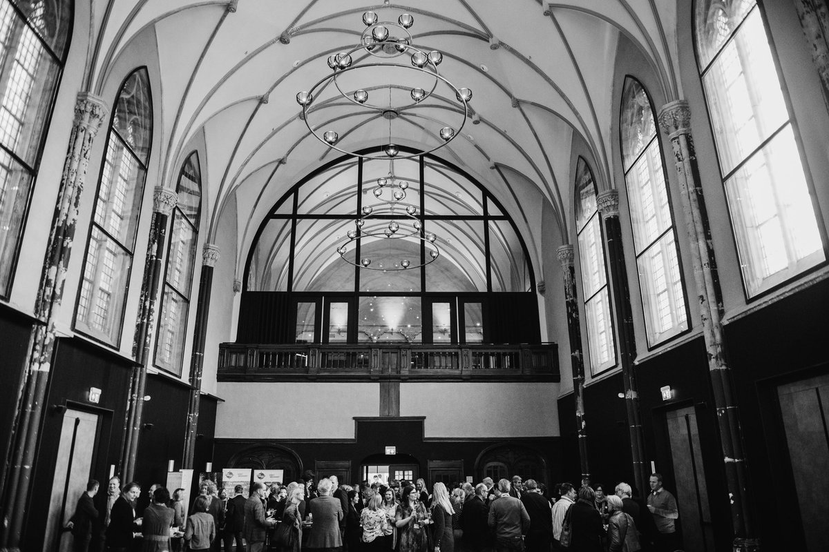BrabantEvent's tweet photo. Yet another inspiring business event, this time under the arches of a neo-gothic chapel #historicalvenue #eventmanagement #liveevents #luxuryhotel #breda #nothingtoconfess  @nassaubreda https://t.co/nFvGZ1Dq8H