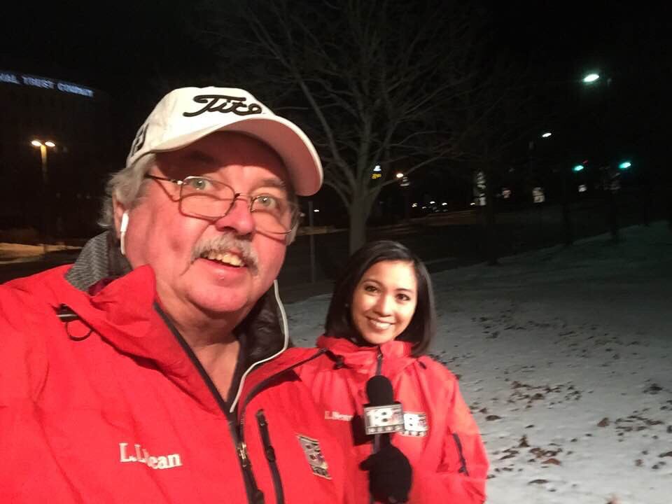 GayleOng's tweet image. Where’s the snow?!? I wore my snow pants today #WinterStormCoverage with photog @WETMTVRich we’ll be LIVE at 6:30AM on #18NewsToday