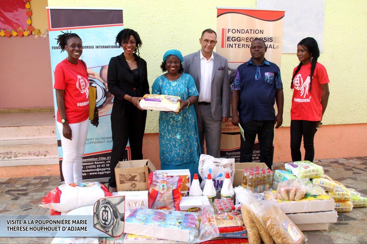 eggregorsis17's tweet photo. Visite à la pouponnière Marie Thérèse Houphouet d'Adjamé. Ce fut le vendredi 19 janvier où les membres de l'Association EGGREGORSIS dirigés par Mme FADIGA REINE (Dir. relations publiques) ont pu faire des dons en vivres et produits d'hygiène pour les tout-petits.

#Pouponnière https://t.co/ChS5RcfX7t