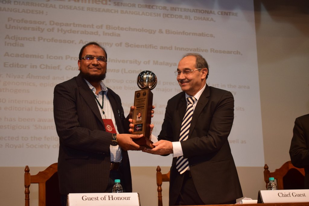 The Department of Microbiology, Jawaharlal Nehru Medical College (JNMC), (AMU) in association with UP-UK Chapter of IAMM organized UP MICRON 2018 (14th Annual Conference of UP-UK Chapter of Indian Association of Medical Microbiologists) at the JNMC auditorium today