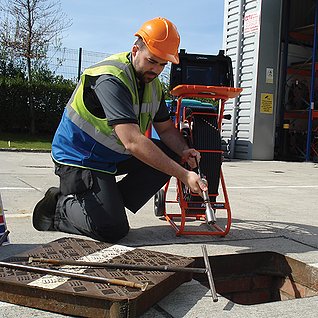 OpticonBNL's tweet image. @INFRA_EH Gisteren hadden we veel bezoekers op onze standnr. 541 voor onze nieuwe #rioolcamera . Wordt het vandaag weer zo goed op de Infra Relatiedagen te Hardenberg?