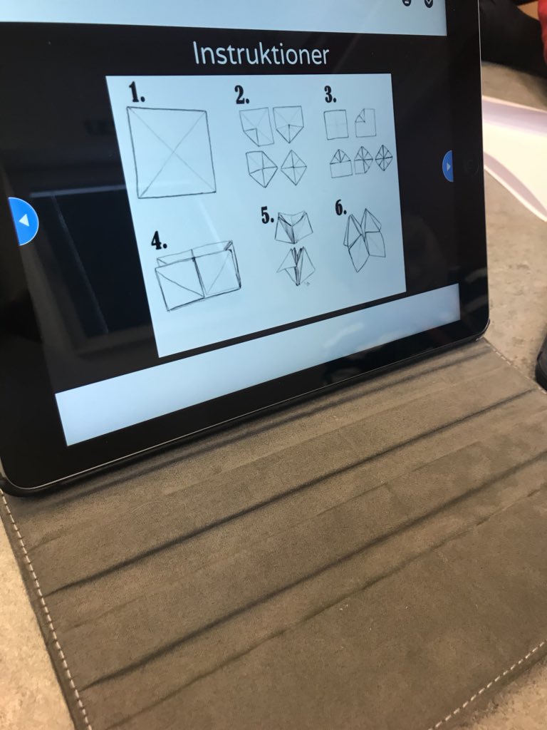 Jossanna's tweet photo. Matematik på olika sätt. Idag skapar vi matematikloppor och tränar på sexans multiplikationstabell. #2brun #runbacka https://t.co/FUzVEik5rE