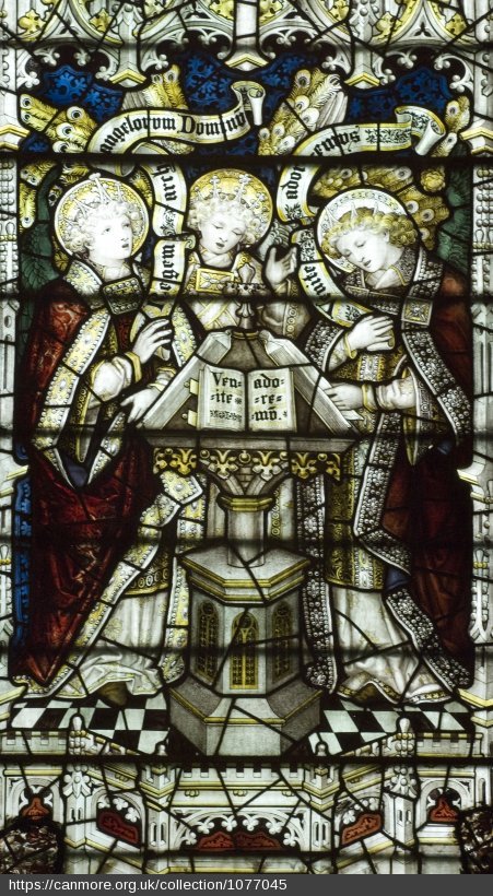 fionaisobelhall's tweet photo. Have decided to make Wednesdays #windowwednesdays . Each week I will share a stained glass image from our collections. Hoping this will illuminate (π) what the @HistEnvScot archive holds. First up, detail from a Charles E. Kempe window - notice anything about the feathers?! https://t.co/IfaFn4tLsl