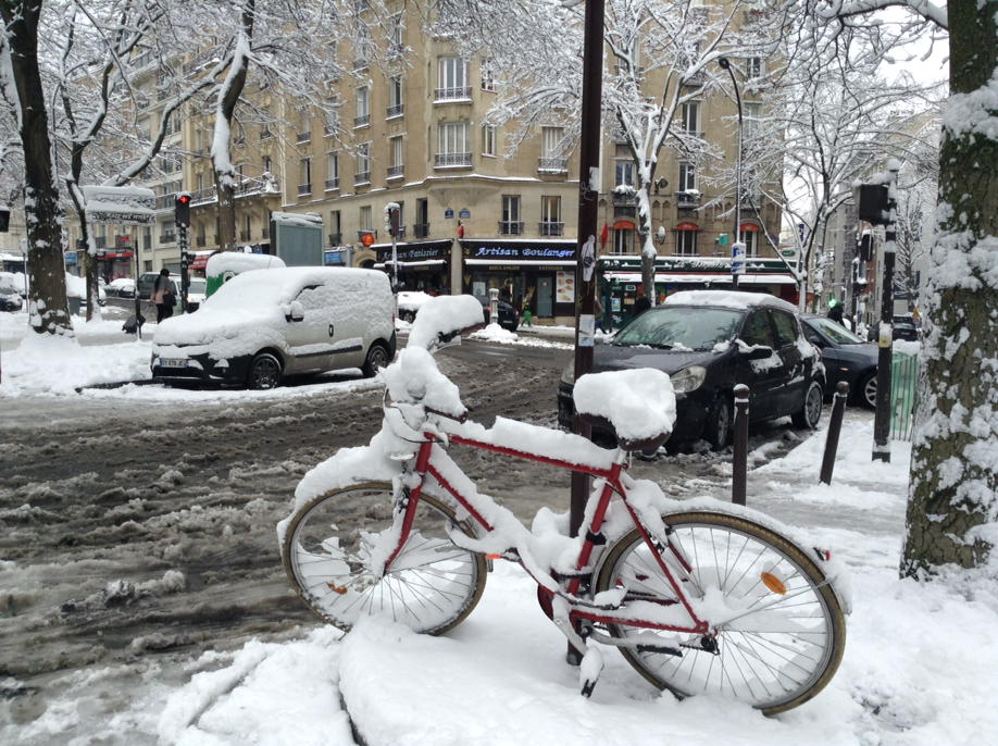 gdoggettAFP's tweet photo. Paris après snow https://t.co/xPyTtL86BE