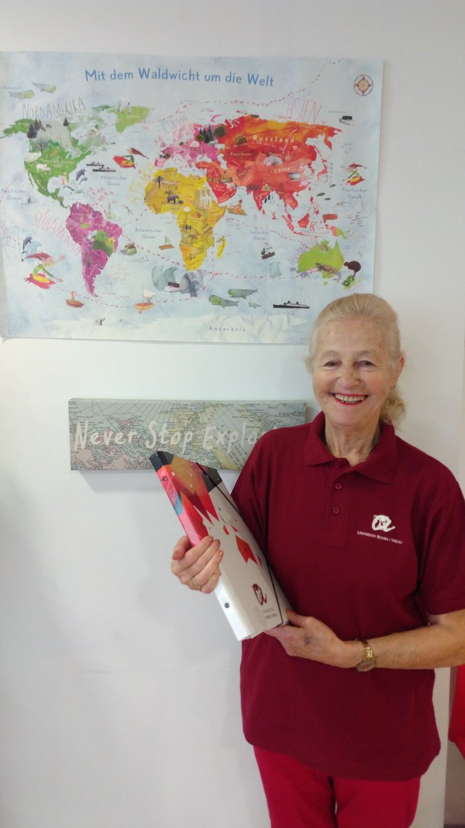 icenterURV's tweet photo. Read what our 79 year-old incoming student says about her mobility experience at the URV - Gloria Coco: “When you want to do something, you shouldn’t think about your age” https://t.co/VdLZhyxgmT #mobilityStudents #URVeryInternational @universitatURV https://t.co/KDh9gBaloH