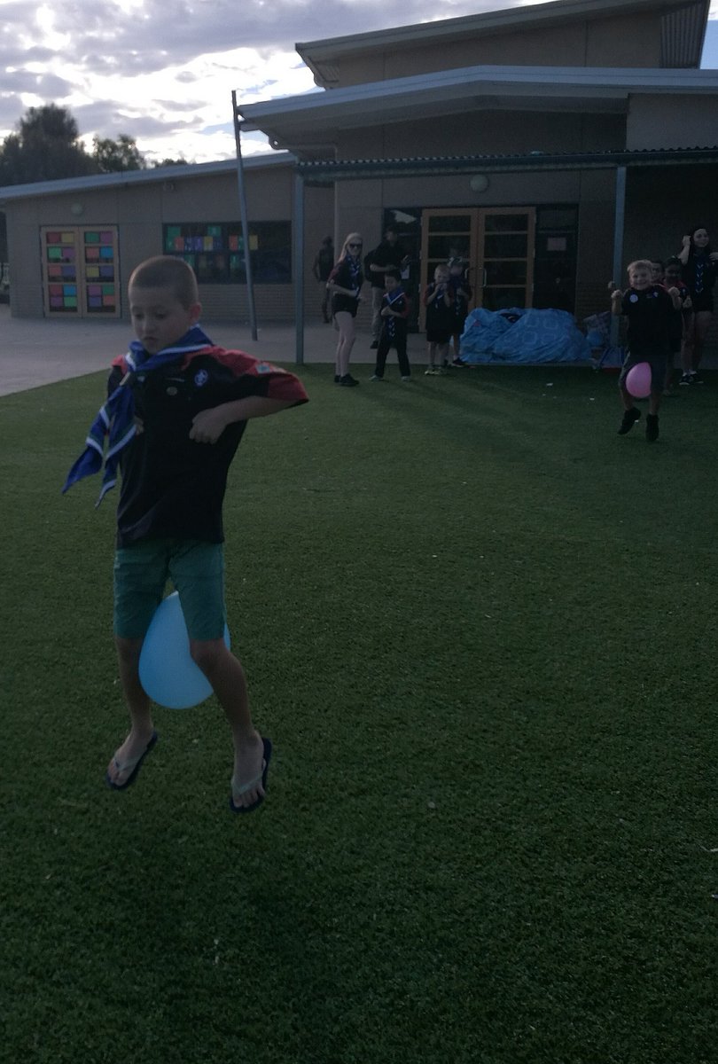 sthmorangscouts's tweet photo. Joeys is back! Mob council was held with lots of fabulous ideas for adventures throughout the year! Some fun with balloon races too! https://t.co/aKw3byj8z7