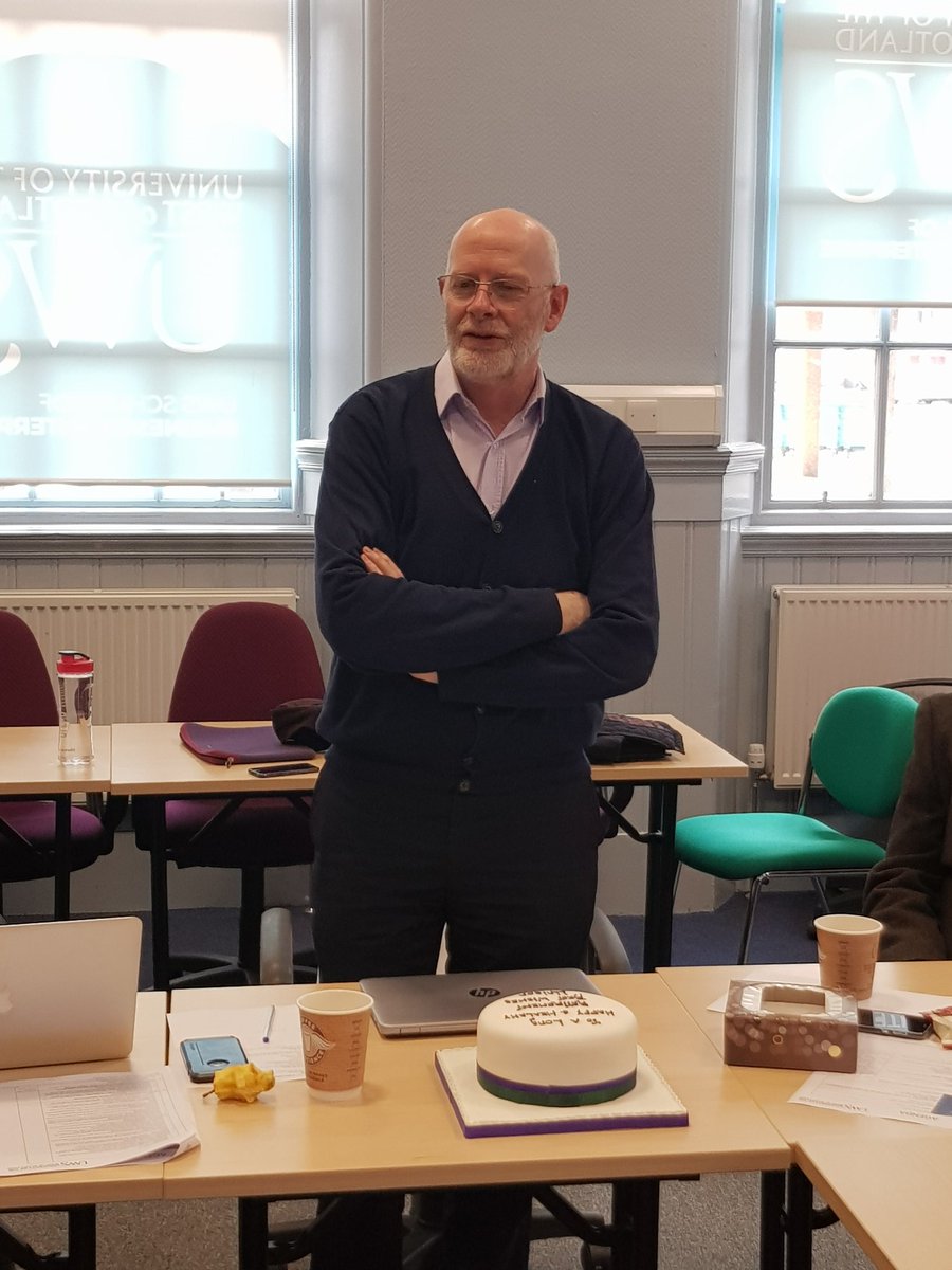 chiksee's tweet photo. Professor Paul Martin's final meeting of the UWS Partnership Forum, which he has done so much to create and embed. Part of a larger legacy. Time to eat cake! @UniWestScotland @uws_mcs @UWSalumni @uws @DPrincipalUWS @PrincipalUWS https://t.co/cdNEk59bd6
