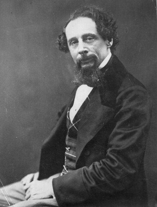 GattopardoTweet's tweet photo. #7Febbraio1812: a #Portsmouth nasceva lo scrittore, giornalista e reporter di viaggio britannico #CharlesDickens. Per i suoi romanzi a sfondo sociale, è annoverato tra i più importanti e celebri romanzieri di tutti i tempi. https://t.co/kYEJMmM6A5