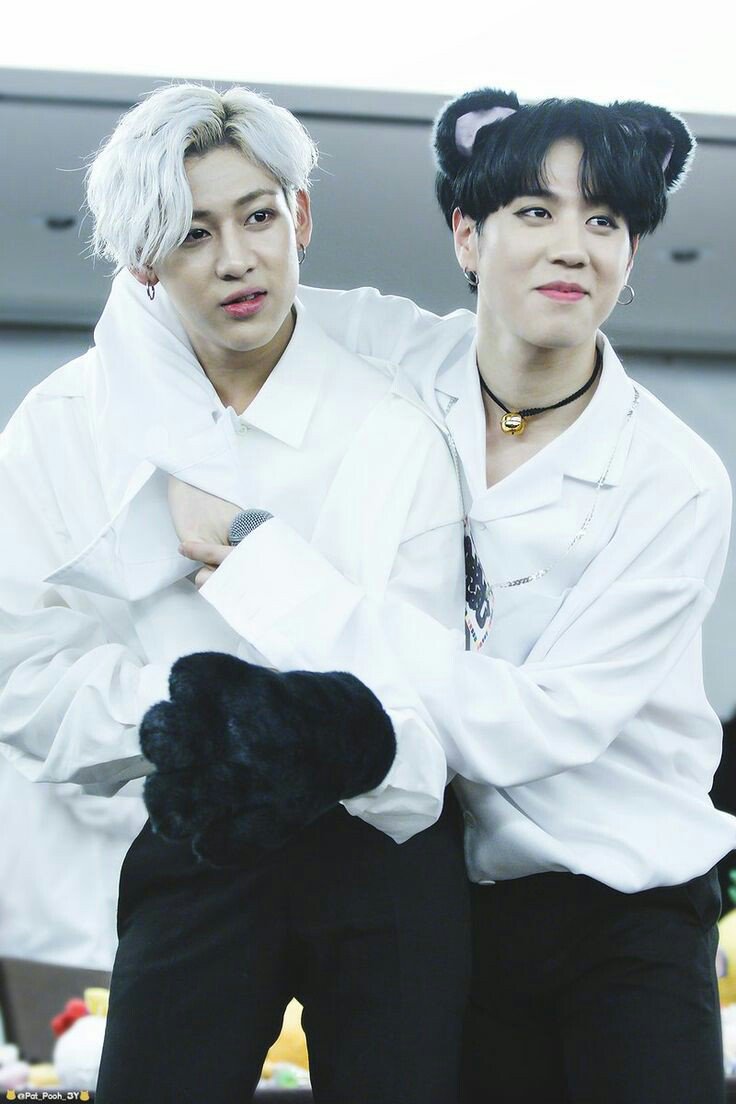 WHYALEXAA's tweet photo. #Got7selcaday @GOT7Official 
@BamBam1A @mtuan93 https://t.co/KdVx802E7v