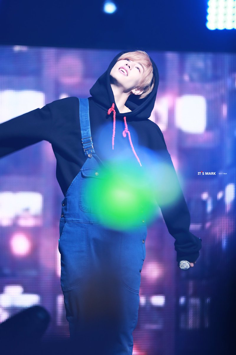 itsmark0904's tweet image. [HQ] 4TH FM #아가새연구론 #갓세븐 #마크 #GOT7 #MARK :: sunshine이자나~💖💛💙💜